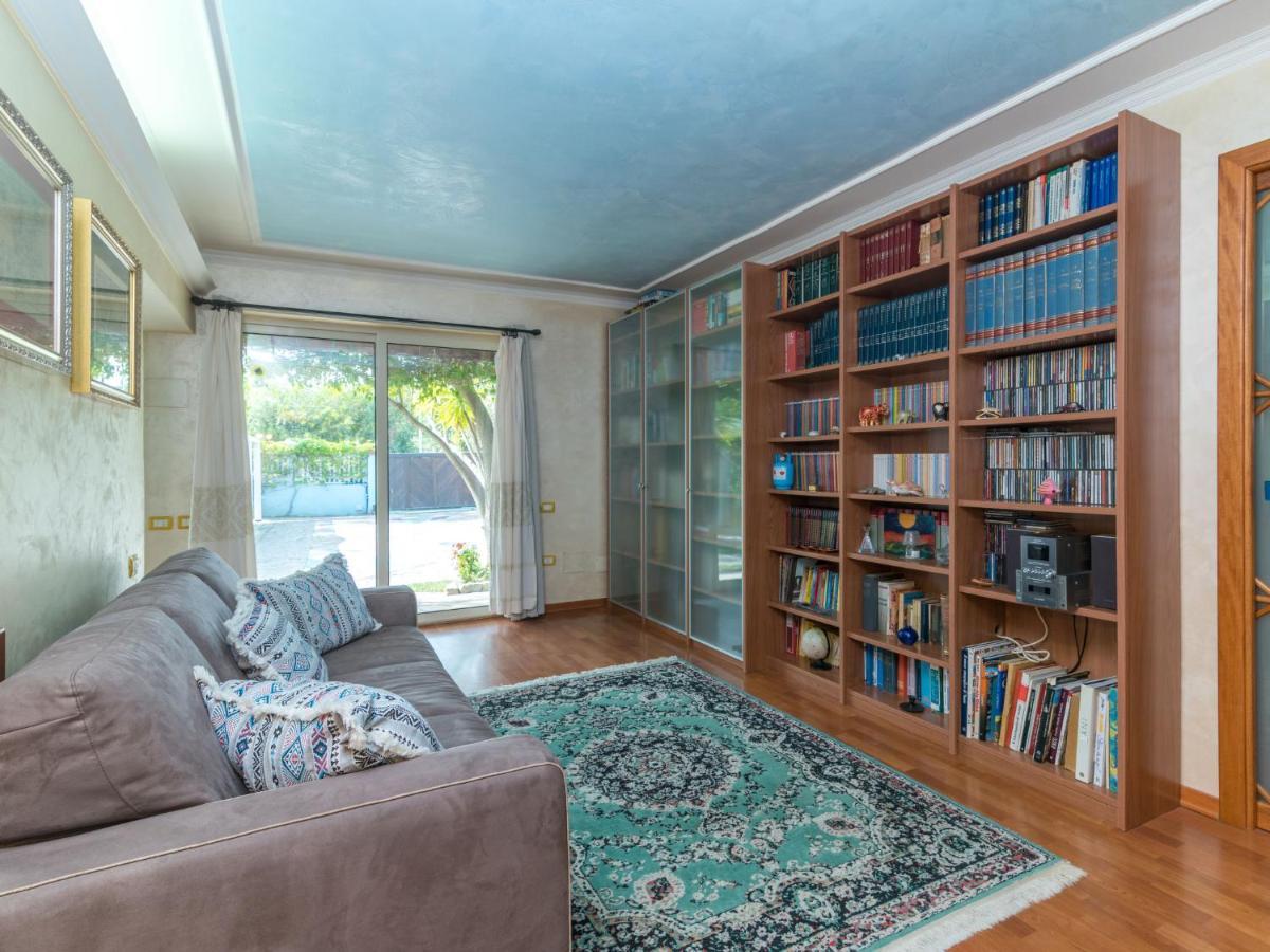 Villa Surphinia By Interhome Bari Sardo Extérieur photo